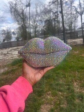 Rhinestone Sitting Lips | Sparkly lip art decor for home or office | Lip Sculptu